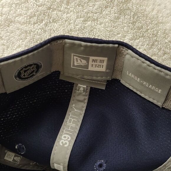 New Era 39THIRTY Pittsburgh Penguins Stretchfit Hat - New - Picture 8 of 8